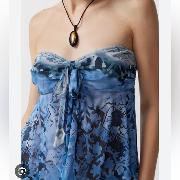 NWOT Strapless Babydoll Top - Picture 2 of 6